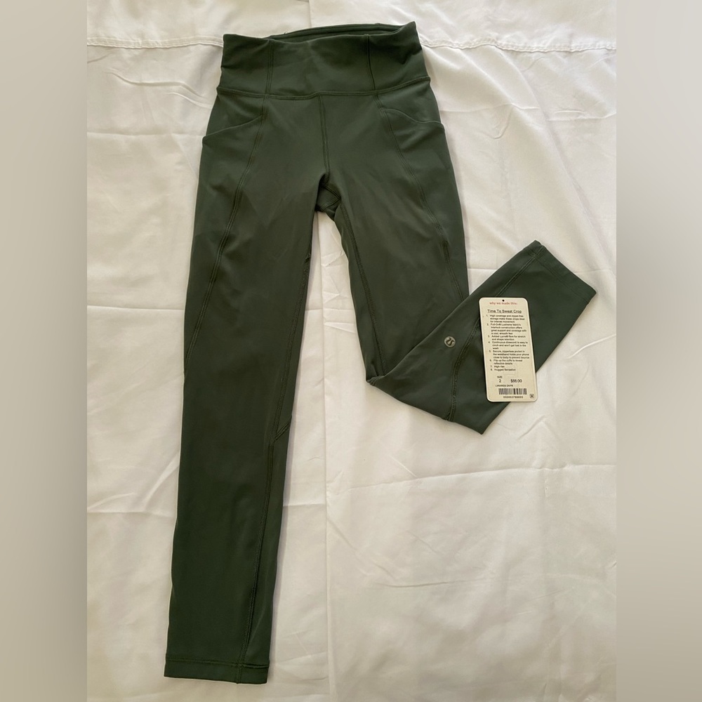 Lululemon Time To Sweat Crop 23” Dark Forest/ Size 2